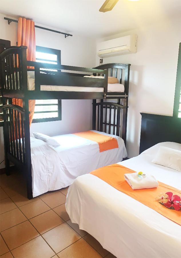 Hotel Oasis de Kiamu Lifou Bagian luar foto